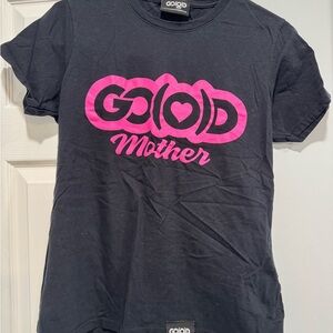 Good Mother Black Graphic Tee Pink Logo Women’s Medium